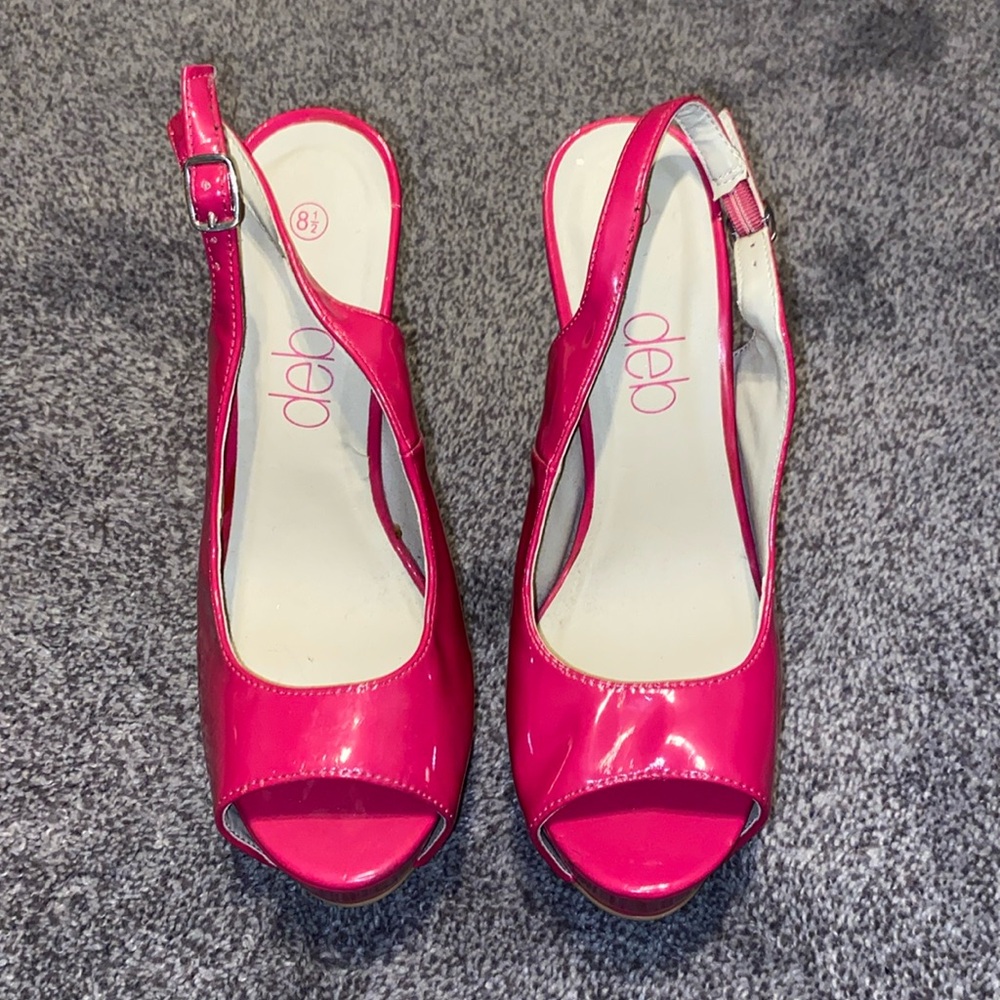 Pink Slingback pumps